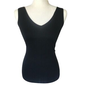 BOUTIQUE ITEM- SEAMLESS BLACK REVERSIBLE TANK TOP